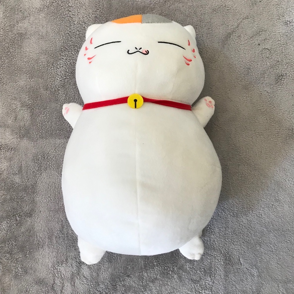 Plush Japanese cat